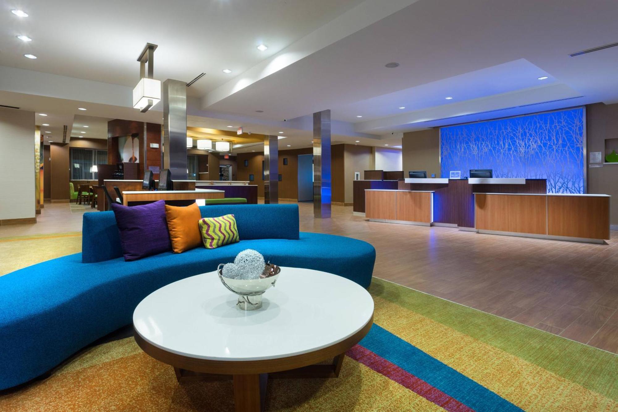 Fairfield Inn & Suites By Marriott Форт-Стоктон Экстерьер фото