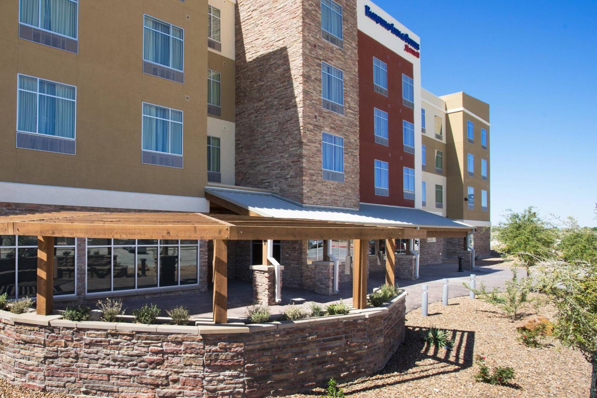 Fairfield Inn & Suites By Marriott Форт-Стоктон Экстерьер фото
